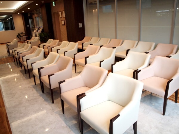 メディカルパーク横浜の待合室