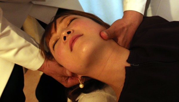 新宿加藤鍼灸整骨院の施術