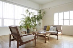 部屋　くつろぎ　椅子